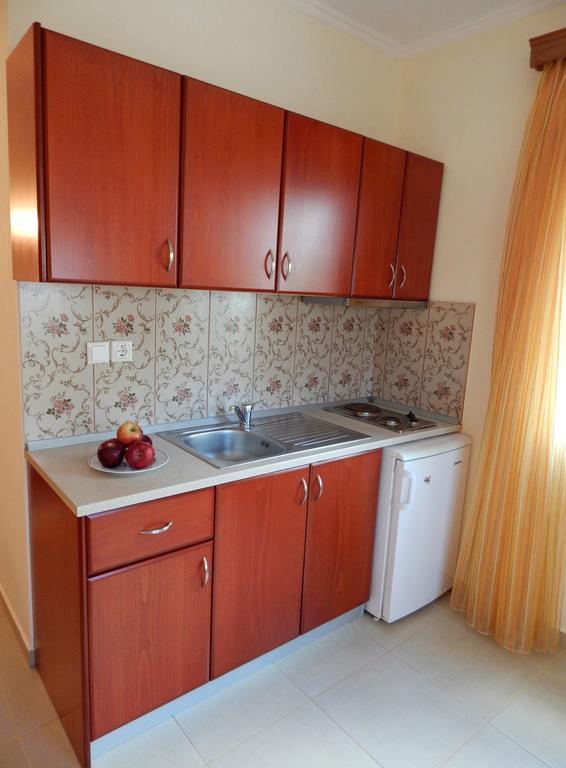 Panorama Apartments And Studios Chrysi Ammoudia Exterior photo